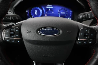 Ford Focus Ford Focus 1.0 EcoBoost ST Line X | Stoel & stuurverwarming |  Trekhaak | Adaptive cruise | Full LED | Carplay | Navigatie | Keyless - afbeelding nr 10