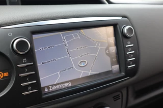Toyota Yaris Camera / Climate Control / Navigatie / 1e eigenaar - afbeelding nr 14