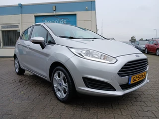 Ford Fiesta - 215001930-0