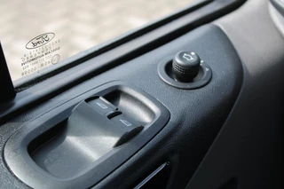 Ford Transit Custom Ford Transit Custom 280 2.0 TDCI 130 PK AUTOMAAT L1H1 Limited | Camera | Adaptieve Cruise Control | BLIS | Lederen bekleding | Trekhaak | Winterpakket | Zijschuifdeur L+R - afbeelding nr 8
