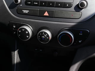 Hyundai i10 Hyundai i10 1.2i I Airco I Stoelverwarming I Cruise Control - afbeelding nr 10