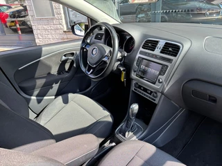 Volkswagen Polo Volkswagen Polo 1.2 TSI Highline Navigatie Automaat NAP - afbeelding nr 2