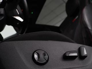 Škoda Octavia Skoda Octavia 1.4 TSI RS iV PHEV Business | Panoramadak |  Leder/Alcantara | Adaptive cruise | Massage | Camera | Side Assist | Matrix LED | Carplay | Memory | Navigatie - afbeelding nr 7