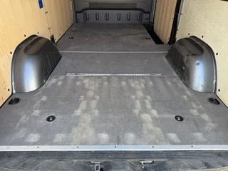 Mercedes-Benz Sprinter Automaat L2H2 Airco Cruise Control Lane Assist Camera Carplay Dodehoek waarschuwing Parkeersensoren voor achter - afbeelding nr 16
