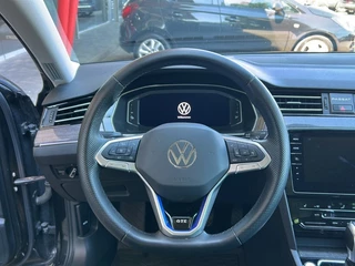 Volkswagen Passat Volkswagen Passat Variant 1.4 TSI DSG GTE TREKHAAK/CAMERA/MEMORY/DYNAUDIO/NAVI/ACC/STOELVERW - afbeelding nr 13