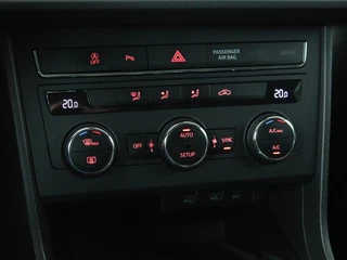 SEAT Leon SEAT Leon 1.0 TSI Style Intens | Automaat | Carplay |  Navigatie | Keyless | Parkeerhulp | Climate control | Cruise control | Bluetooth - afbeelding nr 13
