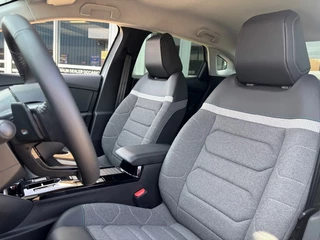 Citroën C4 X Citroën C4 X 1.2 PT. SPORT PACK AUTOMAAT NAVI WIDESCREEN PDC-CAMERA. - afbeelding nr 15