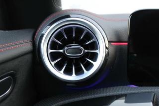 Mercedes-Benz CLA Mercedes CLA-klasse Shooting Brake 180 AMG/19inch/Navi/Led - afbeelding nr 12