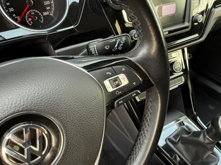 Volkswagen Touran Volkswagen Touran 1.2 TSI Highline 7p|Carplay|Allseasonbanden - afbeelding nr 40