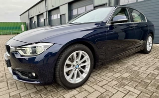 BMW 3 Serie BMW 3-serie 330e 252pk Centennial High Executive | Plug In Hybride | Lage KM NAP ! | Luchtvering | Compleet | NL Auto & Dealeronderhouden | - afbeelding nr 12