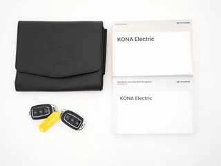 Hyundai Kona (INCL-BTW) *HEAT-PUMP | DIGI-COCKPIT | ADAPTIVE-CRUISE | KRELL-AUDIO | NAVI-FULLMAP | APP.CONNECT | DAB | LANE-ASSIST | KEYLESS | COMFORT-SEATS | CCS-FASTLOADER | SHIFT-PADDLES | 17