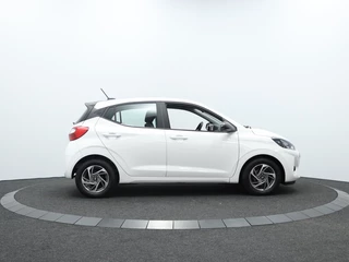 Hyundai i10 Hyundai i10 1.0 Comfort Automaat | Carplay | 14