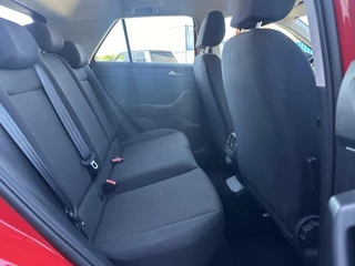 Volkswagen T-Roc Volkswagen T-Roc 1.0 TSI Style Adaptive Cruise CarPlay Navi LED Climate Stoelverwarming - afbeelding nr 21