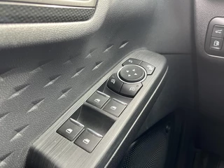 Ford Kuga Ford Kuga 2.5 PHEV ST-Line X 225pk | Trekhaak | Winter Pack | 19 inch | Elektrische achterklep | Bang&Olufsen | Half leder - afbeelding nr 28