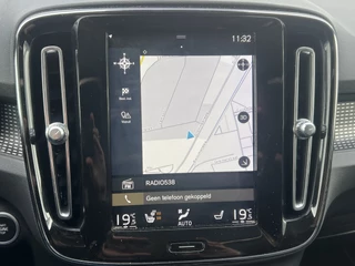 Volvo XC40 Navigatie Trekhaak Panoramadak Leder Elek stoelen Standkachel 360 Camera Intellisafe Carplay NL Auto Vol - afbeelding nr 16