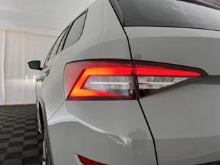 Škoda Kodiaq Škoda Kodiaq 1.5 TSI Sportline Business Aut. *LEATHER-ALCANTARA | FULL-LED | HEATED-SPORTSEATS | ADAPTIVE-CRUISE | MEMORY-PACK | DIGI-COCKPIT | CANTON-AUDIO | SHIFT-PADDLES | CARPLAY | AMBIENT-LIGHT | KEYLESS | DAB | 20''ALU* - afbeelding nr 31