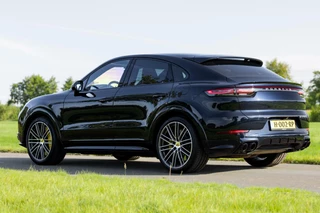 Porsche Cayenne Porsche Cayenne Coupé 4.0 Turbo S E-Hybrid 680 pk|Sport design pakket|Inno Drive|22