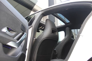 Mercedes-Benz CLA Mercedes-Benz CLA 250 e Premium Plus AMG | Pano | Sfeer | Adaptief | Camera - afbeelding nr 17