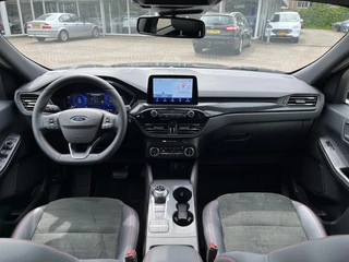 Ford Kuga Ford Kuga 2.5 PHEV ST-Line X 225pk | Driver Assistance Pack | Wegklapbare Trekhaak | Winterpack | Verlengde Fabrieksgarantie tot 05-2028 - afbeelding nr 18