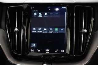 Volvo XC60 Volvo XC60 2.0 T8 AWD R-Design Lucht|Pano|Memory|Leder|Dodehoeksdetectie|Camera - afbeelding nr 29