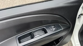 Opel Combo - afbeelding nr 18
