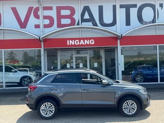 Volkswagen T-Roc Volkswagen T-Roc 1.0 TSI 110PK FACELIFT DIGITAL-SCHERM LED NAVIGATIE AIRCO LMV PDC - afbeelding nr 4