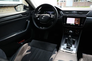 Škoda Superb Škoda Superb Combi 1.4TSI iV 218PK Business Ed. Plus *NAP/Trekh/Virtual/Stoelvw/Keyless* - afbeelding nr 14