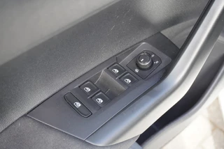 Volkswagen Polo Volkswagen Polo 1.0 TSI Comfortline CarPlay | Navigatie | LM-velgen | NAP - afbeelding nr 22