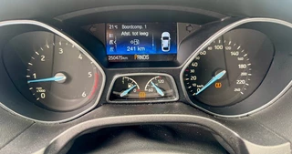 Ford Focus Ford Focus 2.0 TDCI Titanium Edition NAVI CLIMA CAMERA RIJDT GOED APK 12-2025 - afbeelding nr 19