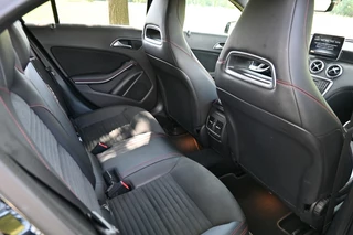Mercedes-Benz A-Klasse Mercedes-Benz A-Klasse 180 Sport Edition | AMG-Styling | Navi | PDC - afbeelding nr 13