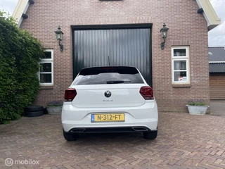 Volkswagen Polo Volkswagen Polo 1.0TSI Highline Business R LED ACC PDC CLIMA - afbeelding nr 4