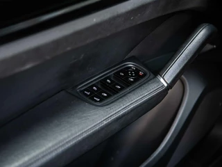 Porsche Cayenne Porsche Cayenne 3.0 V6 340PK Pano Stoelkoeling Bose ACC Sport Chrono Led Matrix 360 Camera Softclose Luchtvering - afbeelding nr 59
