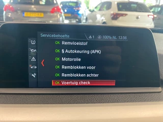 BMW 3 Serie BMW 3-serie Touring 318i Executive | LED | ELEKT ACHTERKLEP | NAVI | 18