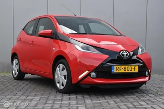 Toyota Aygo Toyota Aygo 1.0 VVT-i x-play | Camera | Airco| - afbeelding nr 8