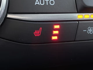 Ford Kuga Plug-in Hybrid | Navigatie | Stoelverwarming - afbeelding nr 33