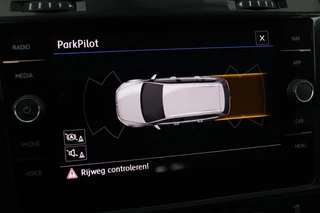 Volkswagen Golf Volkswagen Golf 1.0 TSI Comfortline | Trekhaak | Carplay |  Adaptive cruise | Navigatie | Climate control | PDC | Bluetooth - afbeelding nr 12