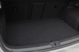 Volkswagen Golf Volkswagen Golf 1.4 TSI GTE | Panoramadak | Carplay | Full LED |  Navigatie | Sportstoelen | Climate control | Cruise control - afbeelding nr 10
