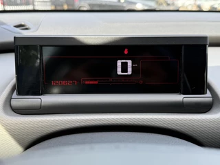 Citroën C4 Cactus Citroen C4 Cactus 1.2 PureTech Business Navi,Pano,Camera,Clima,Cruise,PDC,LM Velgen,110pk,Apk tot 06-2026 - afbeelding nr 18