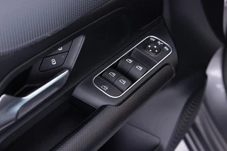 Mercedes-Benz B-Klasse Mercedes-Benz B-Klasse 180 Advantage Automaat | Full LED | Half LEDER | NAVI - afbeelding nr 8