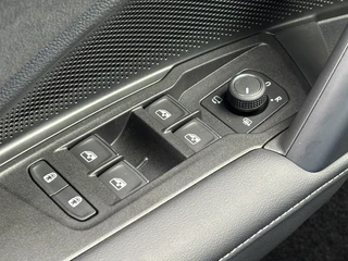 Volkswagen Tayron Volkswagen Tayron 1.5 eHybrid R-line Black Style Massage Head-Up Pano Trekhaak - afbeelding nr 18