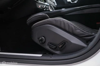 Volvo V60 Volvo V60 2.0 T8 Recharge AWD R-Design | NL auto | DAB+ | CarPlay | Adaptive | Blis | Rijklaar | - afbeelding nr 4