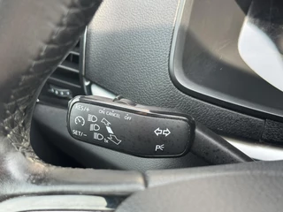 Škoda Karoq Skoda KAROQ 1.0 TSI Style Camera Clima Cruise Trekhaak Inductie laden Navigatie Keyless - afbeelding nr 8