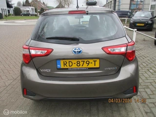 Toyota Yaris Toyota Yaris 1.5 Hybrid Executive - afbeelding nr 4