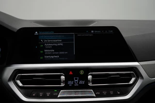 BMW 3 Serie BMW 3-serie Touring 320e High Executive automaat | Laser LED koplampen | M Sport | Panorama dak | lederen bekleding | elektrisch wegklapbare trekhaak - afbeelding nr 50