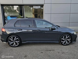 Volkswagen Golf Volkswagen Golf 1.5 eTSI R-Line Panorama/HUD/Harman Kardon/Keyless - afbeelding nr 12