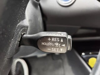 Toyota C-HR Toyota C-HR 1.8 Hybrid Style Luxury | JBL | Vol Leder | Navi | Blind Spot | - afbeelding nr 15