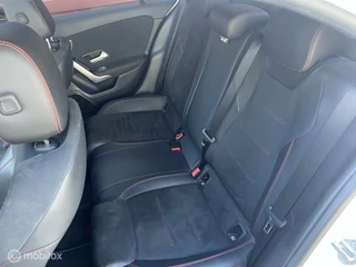 Mercedes-Benz A-Klasse Mercedes A-klasse 220 4MATIC Premium Plus - afbeelding nr 16