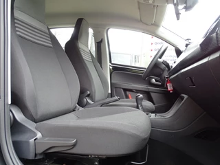 Volkswagen up! Volkswagen up! 1.0 BMT up! DAB / LANE ASS AUR CAMERA PDC 1e eig - afbeelding nr 10