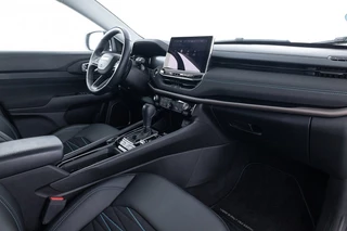 Jeep Compass Jeep Compass 4 x e 240 Plug-in Hybrid S | Half LEDER | 360 Camera | LED | CARPLAY - afbeelding nr 4
