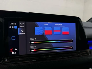 Volkswagen Golf Volkswagen Golf 1.5 eTSI 3x R-Line Pano Carplay Sfeer ACC NAP - afbeelding nr 51